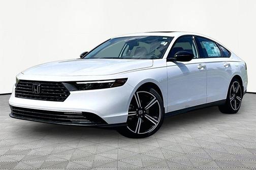 Platinum White Pearl 2026 Honda Accord SE