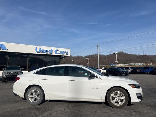 2022 Chevrolet Malibu 1LS