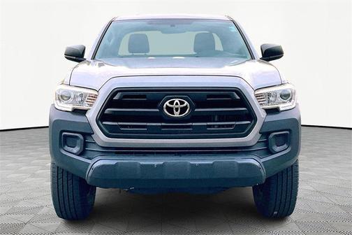 2016 Toyota Tacoma SR