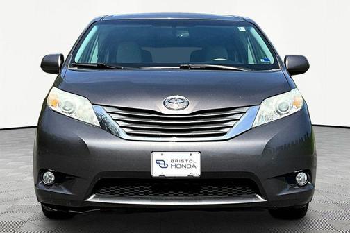 Predawn Gray Mica 2013 Toyota Sienna Limited