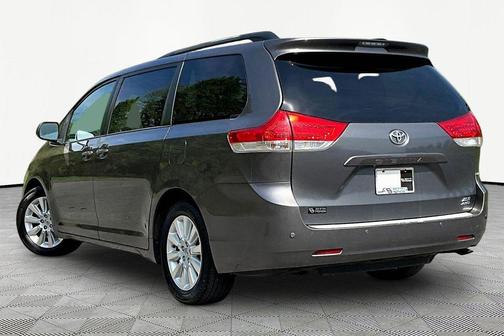 Predawn Gray Mica 2013 Toyota Sienna Limited