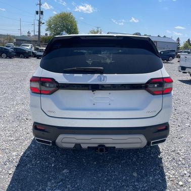 Platinum White Pearl 2023 Honda Pilot AWD Elite