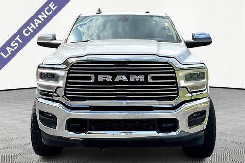 2019 RAM 2500 Laramie Crew Cab 4x4 6'4' Box