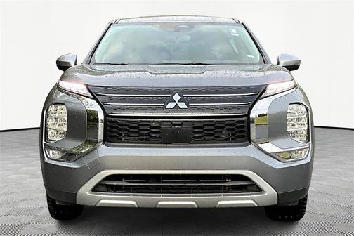 2023 Mitsubishi Outlander SE Special Edition 2WD