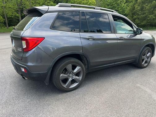 Modern Steel Metallic 2021 Honda Passport AWD Touring