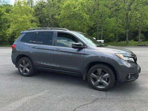 Modern Steel Metallic 2021 Honda Passport AWD Touring