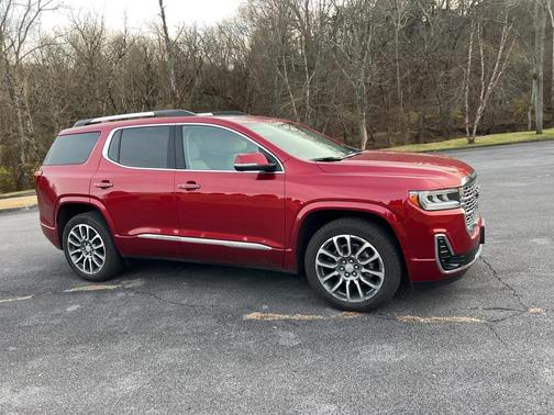 2021 GMC Acadia Denali