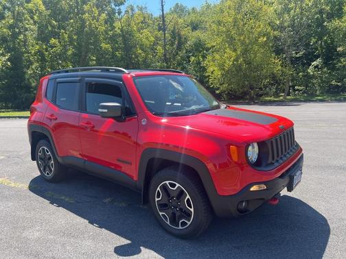 2017 Jeep Renegade Trailhawk