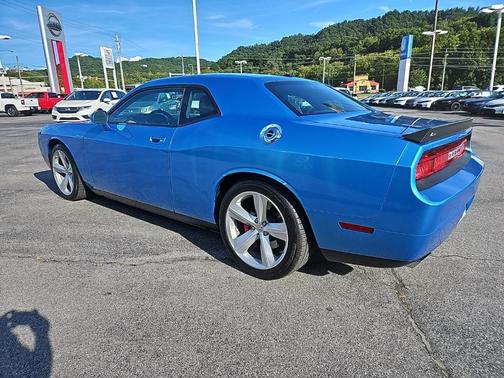 2009 Dodge Challenger SRT8
