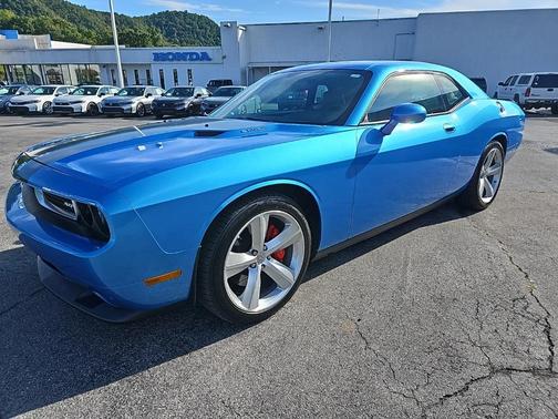 2009 Dodge Challenger SRT8