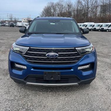Atlas Blue Metallic 2022 Ford Explorer XLT