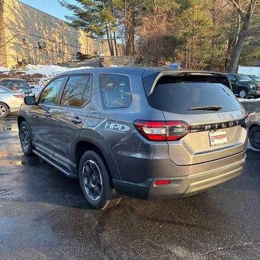 2023 Honda Pilot AWD LX