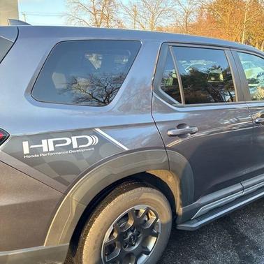 2023 Honda Pilot AWD LX