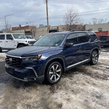 2023 Honda Pilot AWD Elite