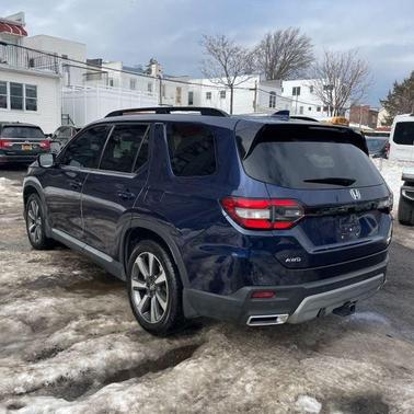 2023 Honda Pilot AWD Elite