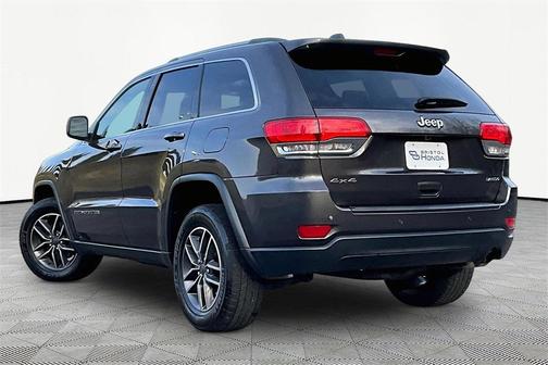 2019 Jeep Grand Cherokee Laredo