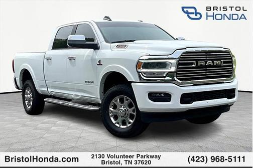 2022 RAM 2500 Laramie Crew Cab 4x4 6'4' Box
