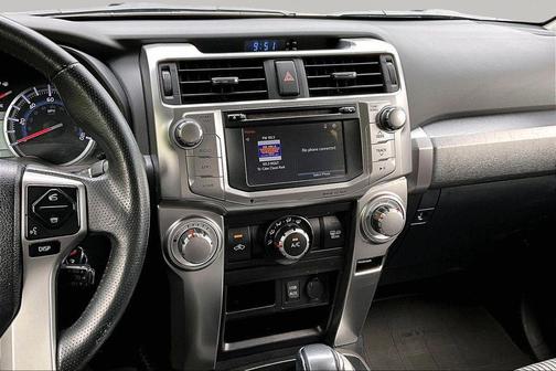 Classic Silver Metallic 2016 Toyota 4Runner SR5