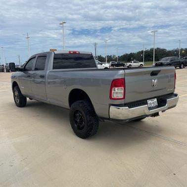 2022 RAM 2500 Tradesman Crew Cab 4x4 8' Box