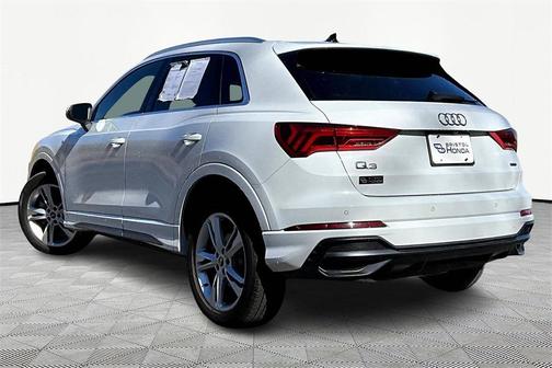 2022 Audi Q3 45 S line Premium Plus