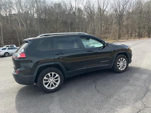2021 Jeep Cherokee Latitude