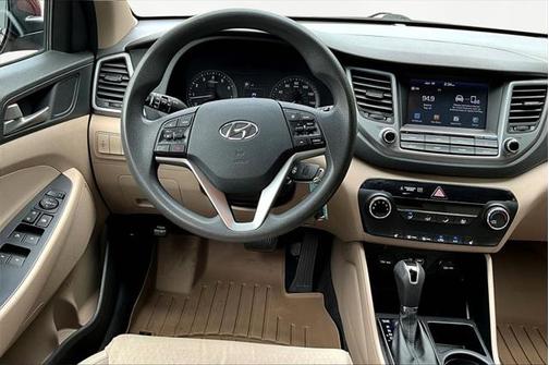 2018 Hyundai TUCSON SEL