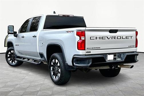 2020 Chevrolet Silverado 2500 Custom