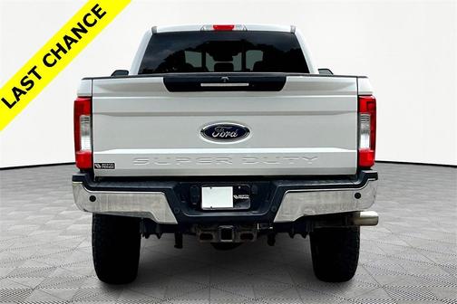 2017 Ford F-350 Lariat