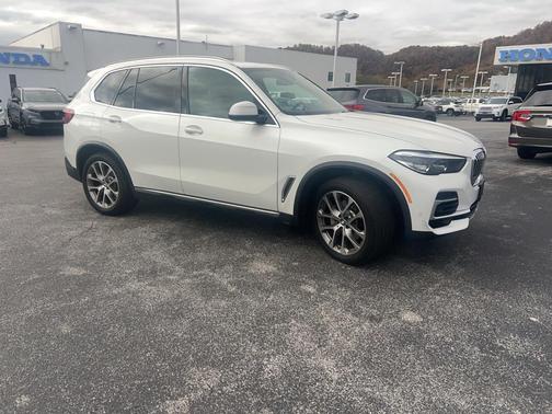 2023 BMW X5 xDrive40i