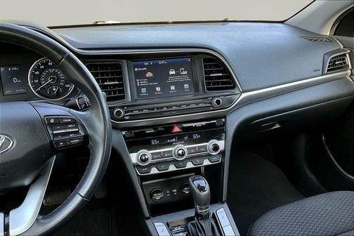 2020 Hyundai ELANTRA Value Edition