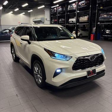 2020 Toyota Highlander Limited