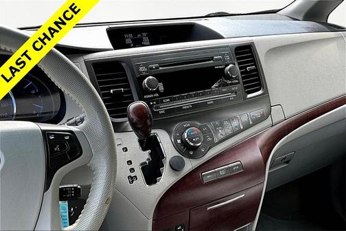 2014 Toyota Sienna XLE