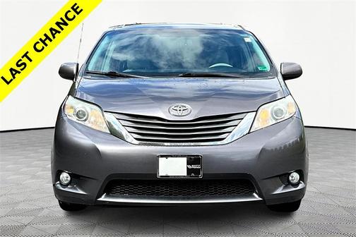 2014 Toyota Sienna XLE