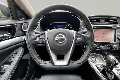 Pearl White Tricoat 2020 Nissan Maxima 3.5 SL