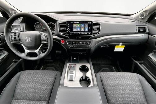 Platinum White Pearl 2026 Honda Ridgeline Sport