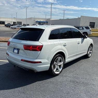 2019 Audi Q7 55 Prestige