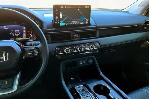 2023 Honda Pilot AWD Elite