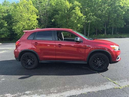 Rally Red Metallic 2019 Mitsubishi Outlander Sport 2.0 SP