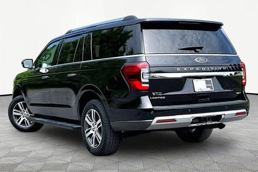 Black Metallic 2024 Ford Expedition Max Limited