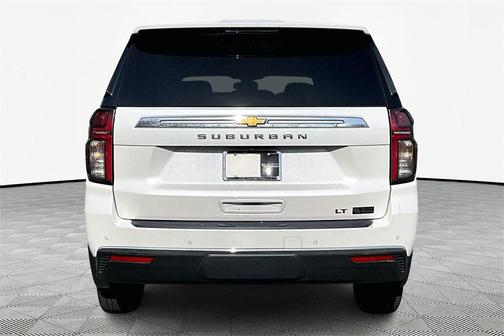 2022 Chevrolet Suburban LT
