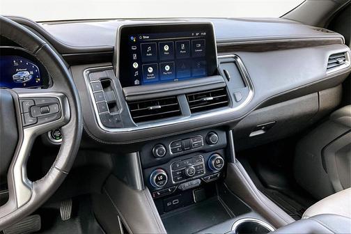 2022 Chevrolet Suburban LT