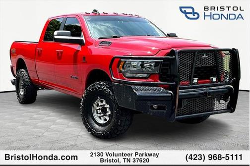 2022 RAM 2500 Big Horn Crew Cab 4x4 6'4' Box