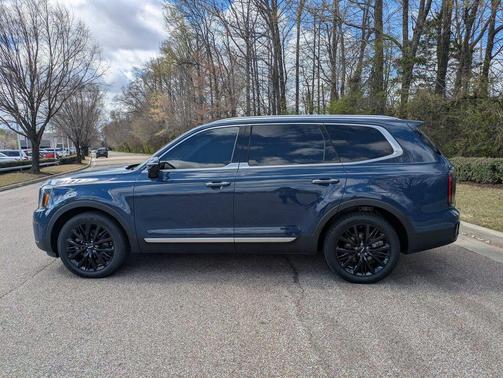 Midnight Lake Blue 2023 Kia Telluride SX