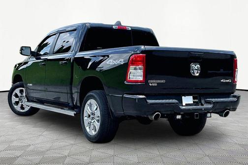 Diamond Black Crystal Pearlcoat 2019 RAM 1500 Big Horn