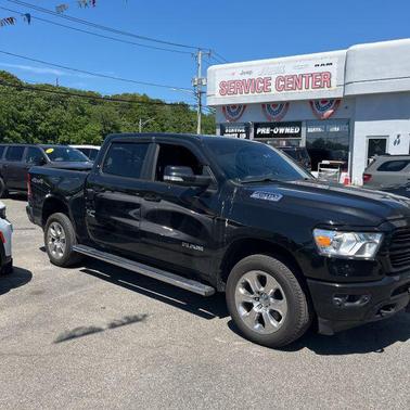 Diamond Black Crystal Pearlcoat 2019 RAM 1500 Big Horn