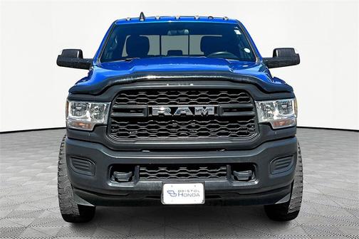 2022 RAM 2500 Tradesman Crew Cab 4x4 8' Box