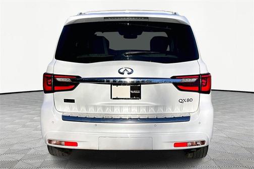 2019 INFINITI QX80 Luxe
