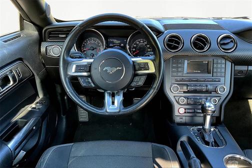 2015 Ford Mustang V6