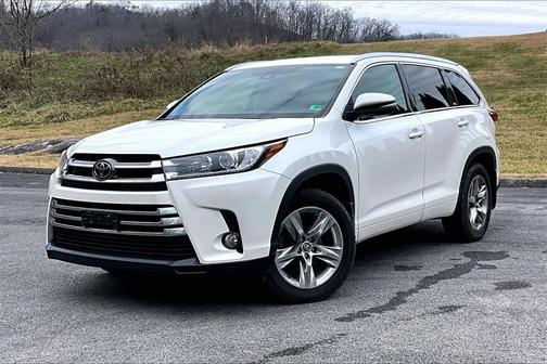 2017 Toyota Highlander Limited
