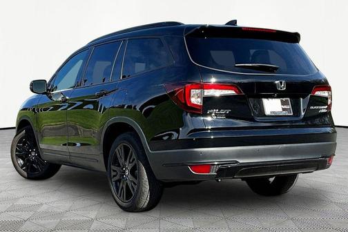 Crystal Black Pearl 2020 Honda Pilot AWD Black Edition